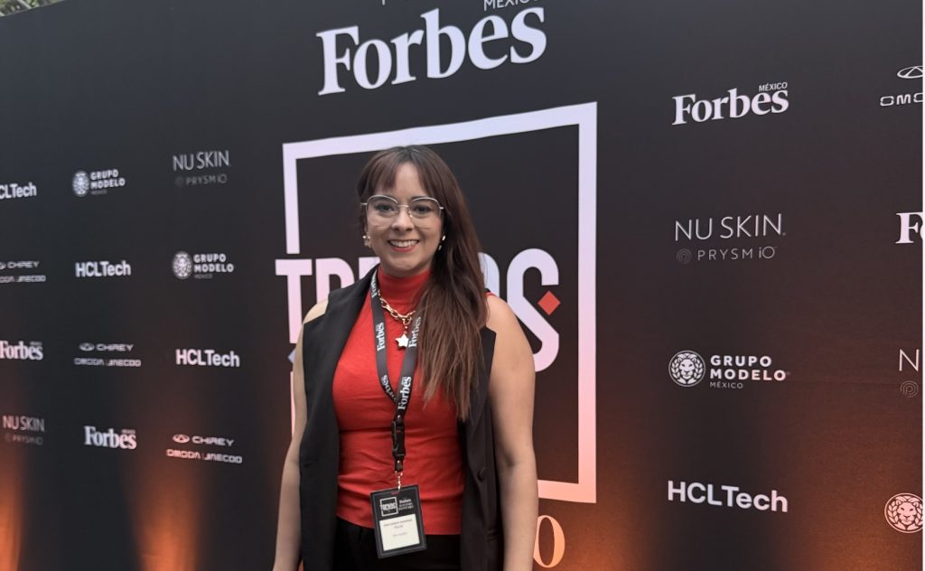 Perspectiva en primera persona (POV) de un asistente en el Foro Forbes Trends