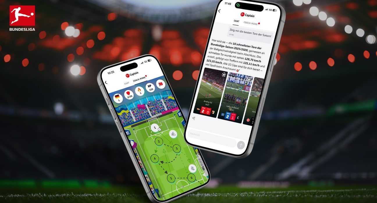 Smartphone mostrando la nueva inteligencia artificial Captain de la app de la Bundesliga con estadísticas y videos de futbol, sobre un fondo de un estadio iluminado con gráficos tecnológicos de AWS.